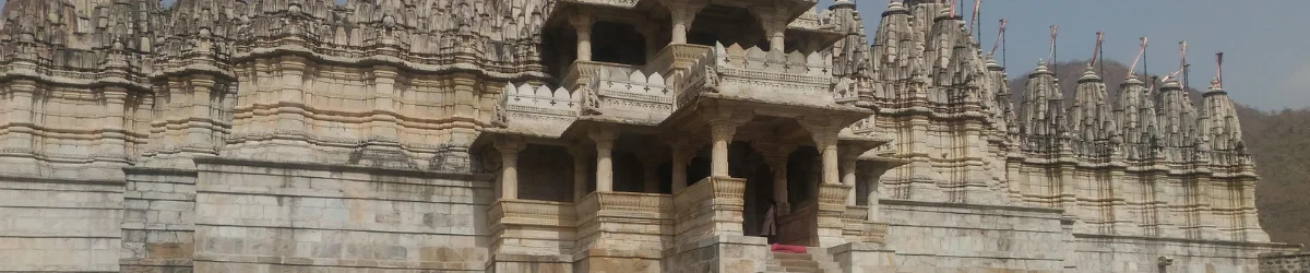 Udaipur to Ranakpur Taxi Service